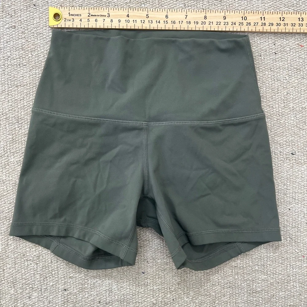 Lululemon Athletica Gray Shorts - Picture 4 of 8